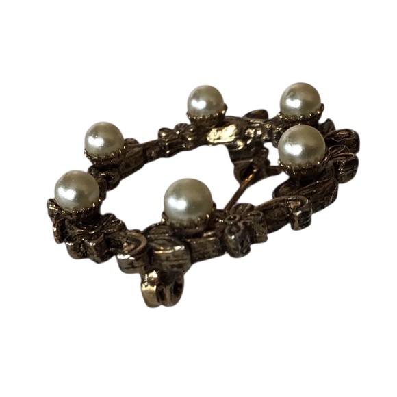 Pear Floral Brooch Round Wreath Gold Tone Costume Fashion Jewelry Vintage - Picture 3 of 9